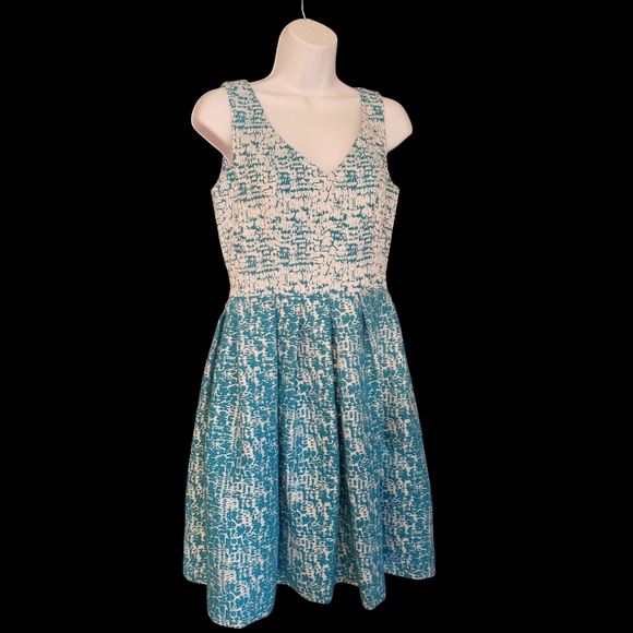Calvin Klein Dresses & Skirts - Calvin Klein Blue &White Fit & Flare Cocktail Dress Size 6